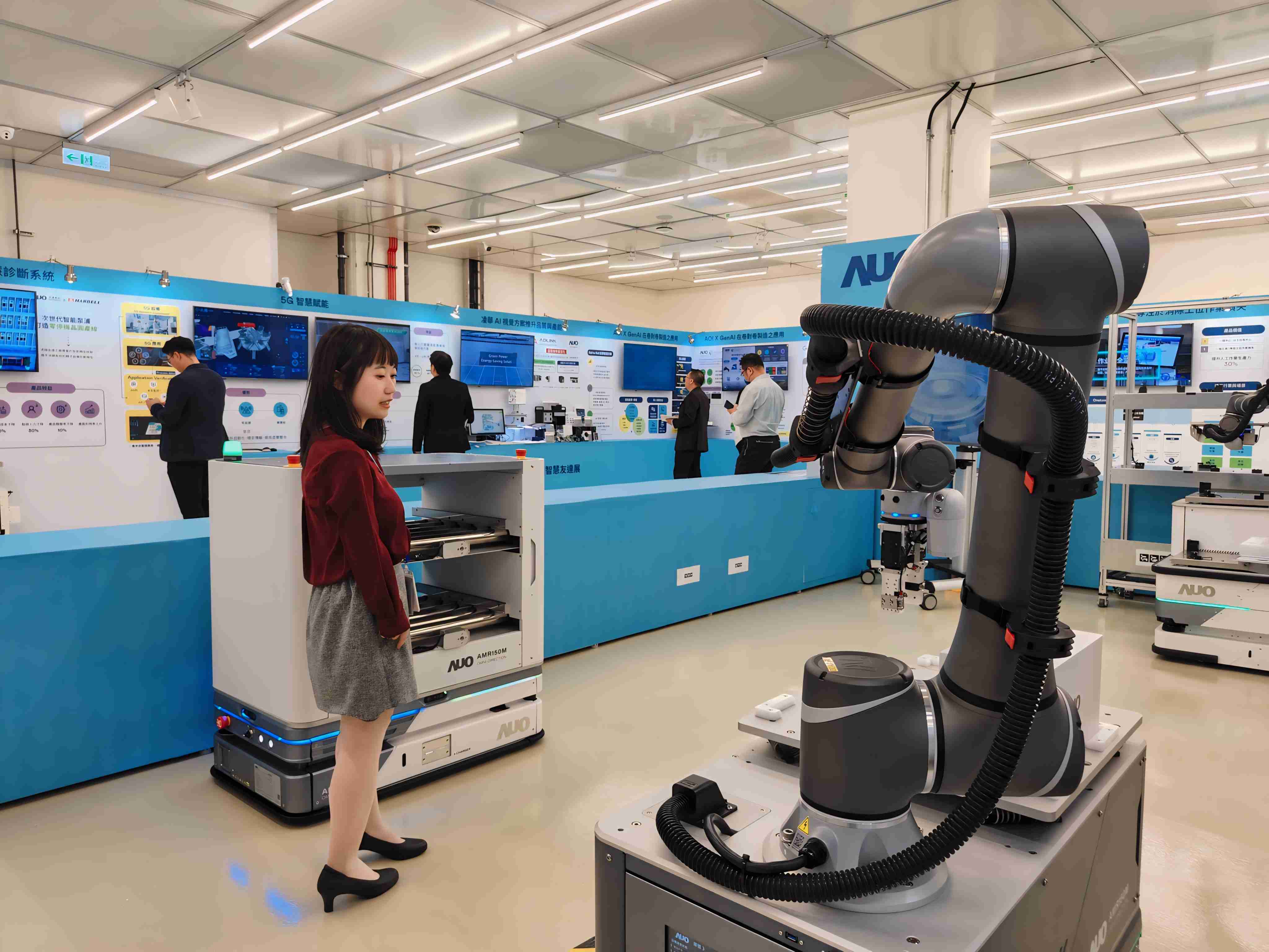 2024智能william威廉中文官网展邀集生态圈伙伴共同参展，，，从数字应用、、、净零减碳到能源发展，，，创造全方位永续商机，，，携手生态圈伙伴迈向永续未来