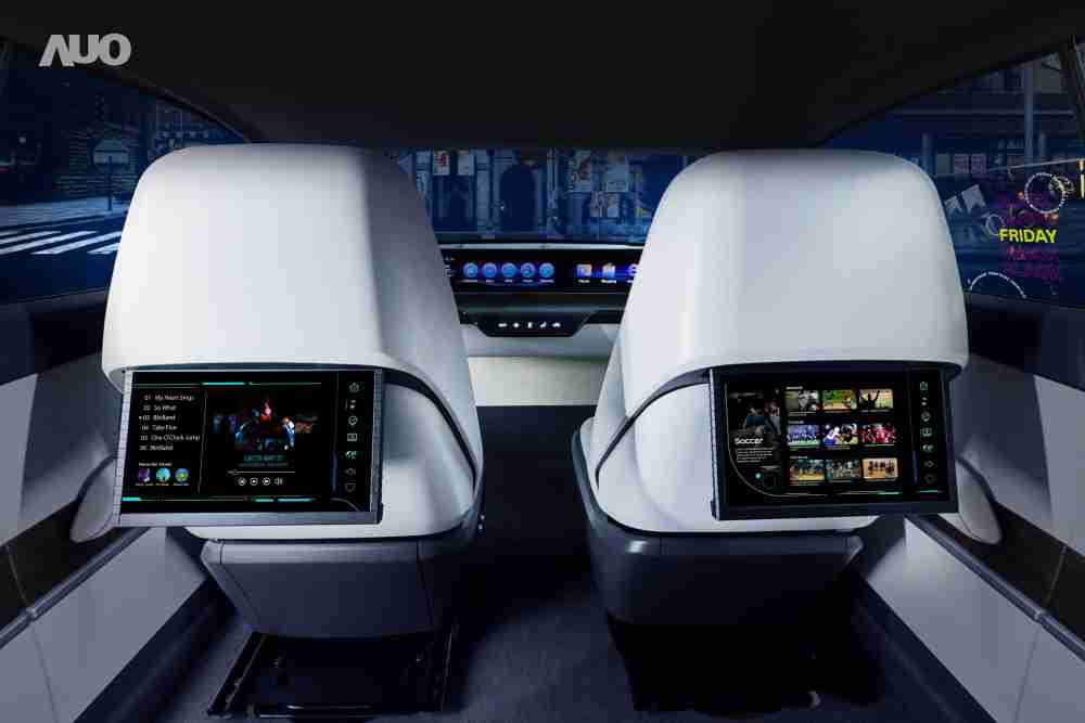 william威廉中文官网新一代Smart Cockpit 2024，，以Micro LED先进显示技术优势，，创建〝可卷式后座娱乐显示器〞，，，，仅在互动时才显示出所需画面及信息，，，扩充更丰富的娱乐和交互信息服务，，获国际奖项荣耀